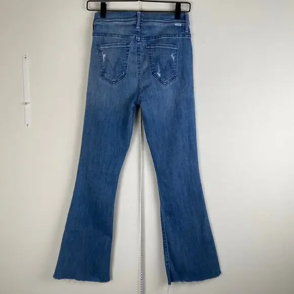 🛑SOLD🛑 Mother The Weekender Fray Jeans Size 25 Graffiti Girl Blue Mid Rise Flare - Picture 8 of 14